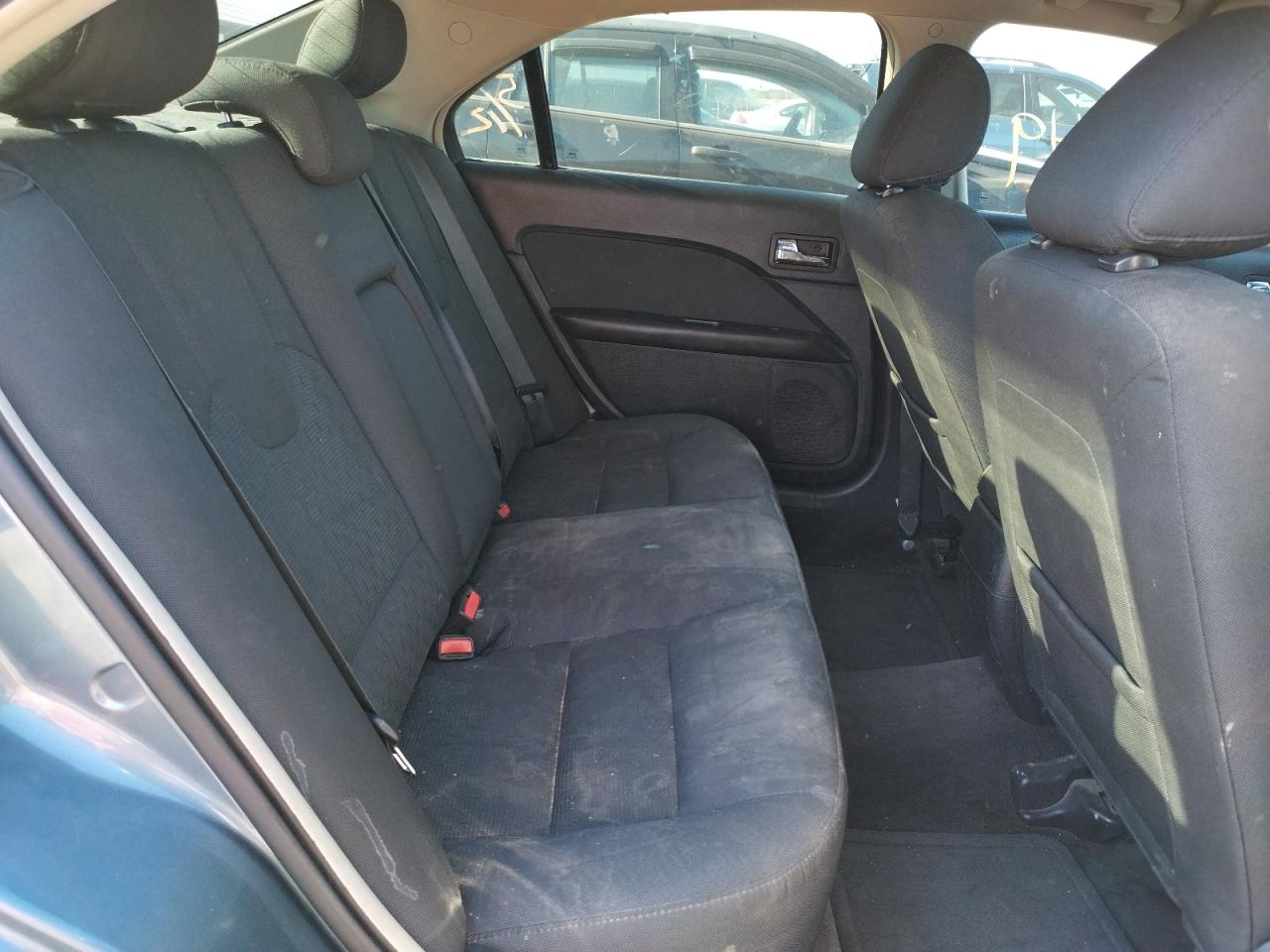 Photo 6 from auction – 2011 FORD FUSION SE with VIN 3FAHP0HA9BR323774