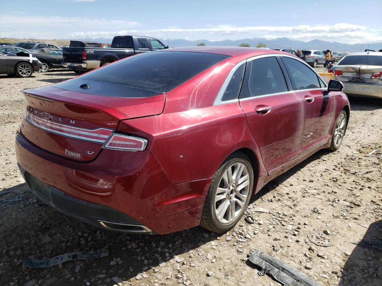 Photo 4 from auction – 2014 LINCOLN MKZ with VIN 3LN6L2GK2ER828087