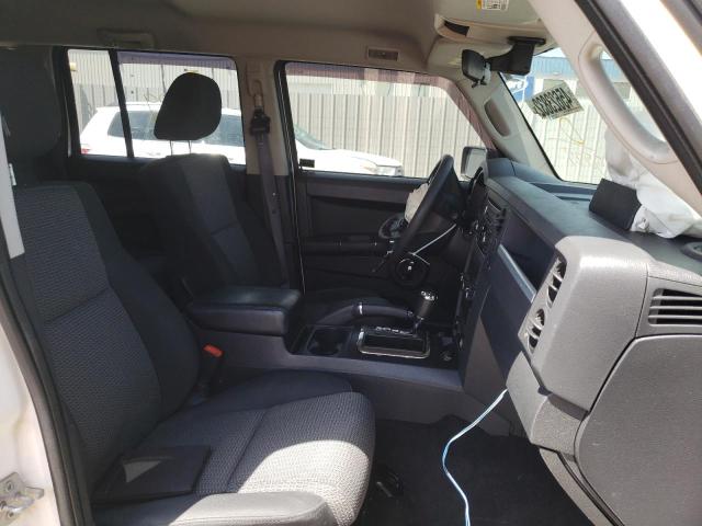 Photo 5 from auction – 2009 JEEP COMMANDER with VIN 1J8HG48K49C525529