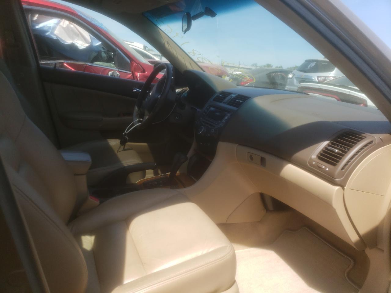 Photo 5 from auction – 2004 HONDA ACCORD EX with VIN 1HGCM66564A057408