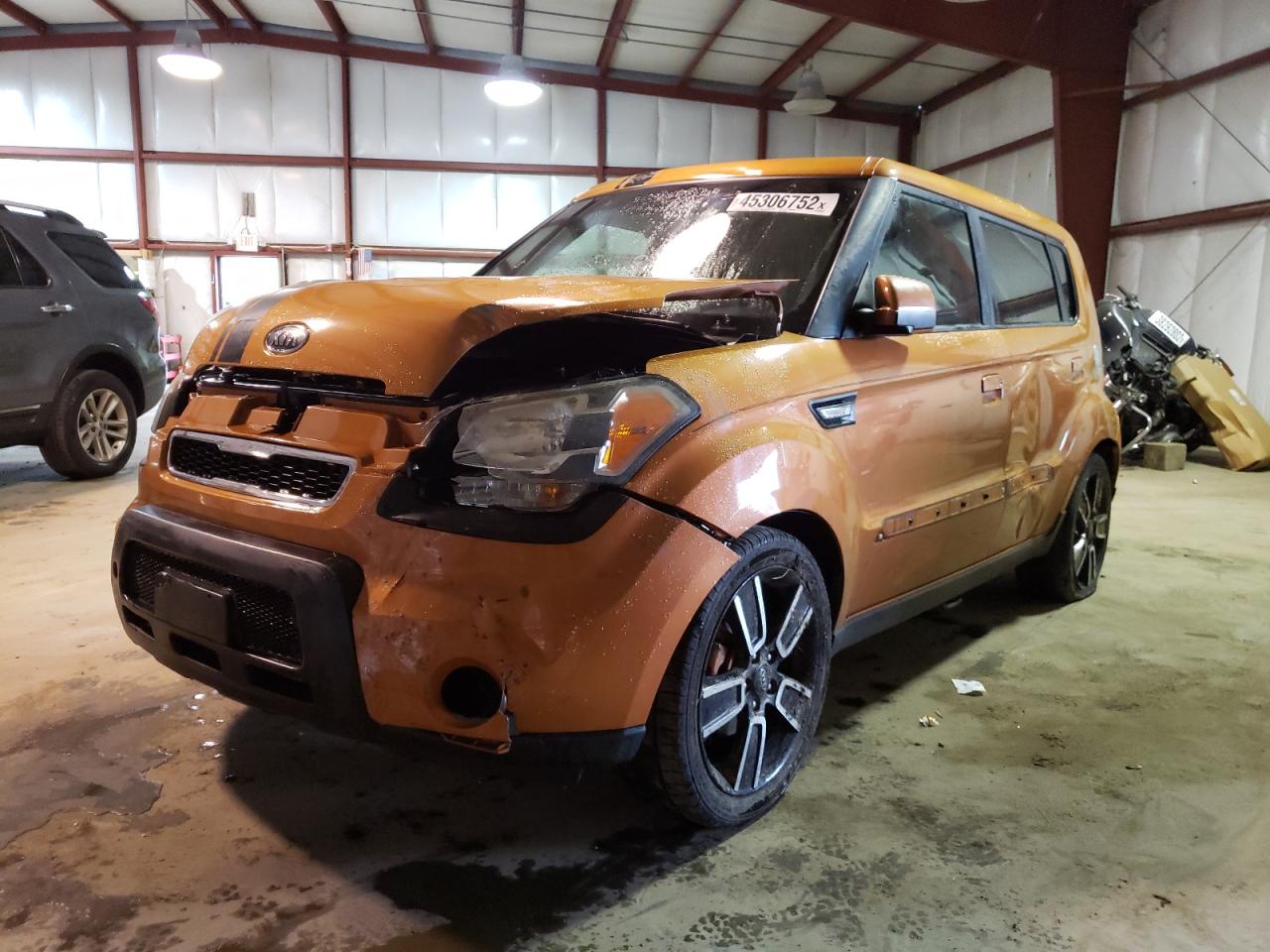 Photo 2 from auction – 2010 KIA SOUL + with VIN KNDJT2A27A7106557