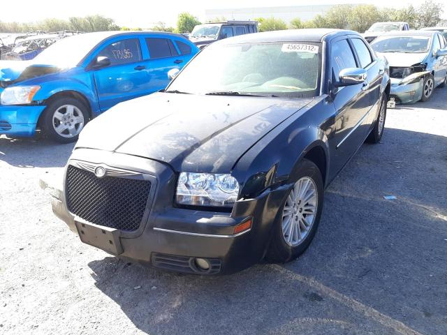 Photo 2 from auction – 2010 CHRYSLER 300 TOURIN with VIN 2C3CA5CV7AH265868