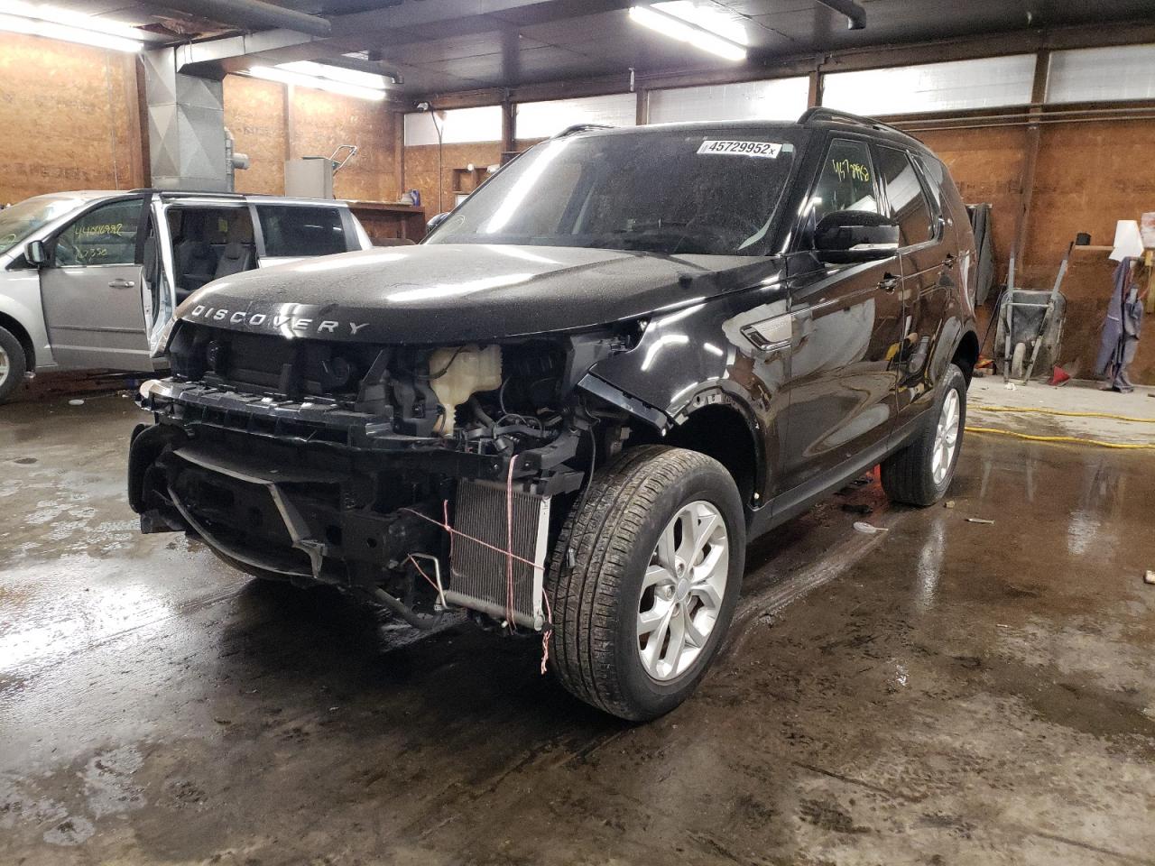 Photo 2 from auction – 2018 LAND ROVER DISCOVERY with VIN SALRG2RV3JA077494