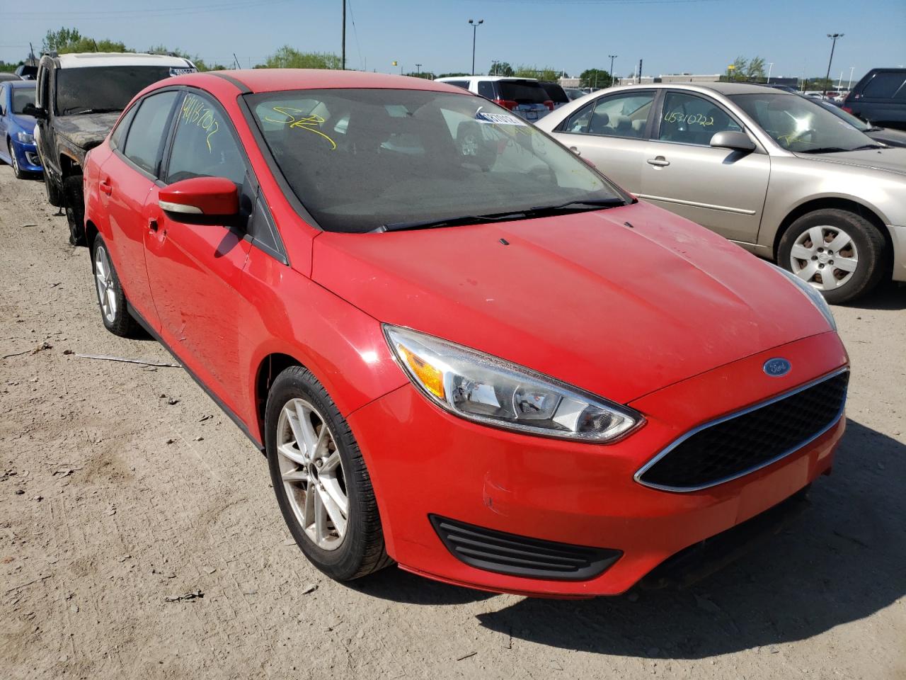 FORD FOCUS SE 2015 with VIN 1FADP3F25FL207665 - Photo from auction