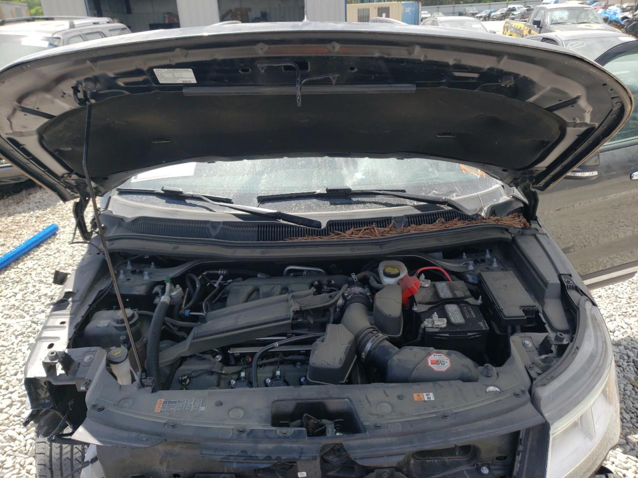 Photo 7 from auction – 2019 FORD EXPLORER L with VIN 1FM5K8F81KGB26949