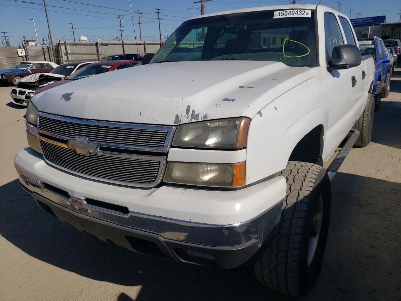 Photo 2 from auction – 2006 CHEVROLET SILVERADO with VIN 2GCEC13T261118086