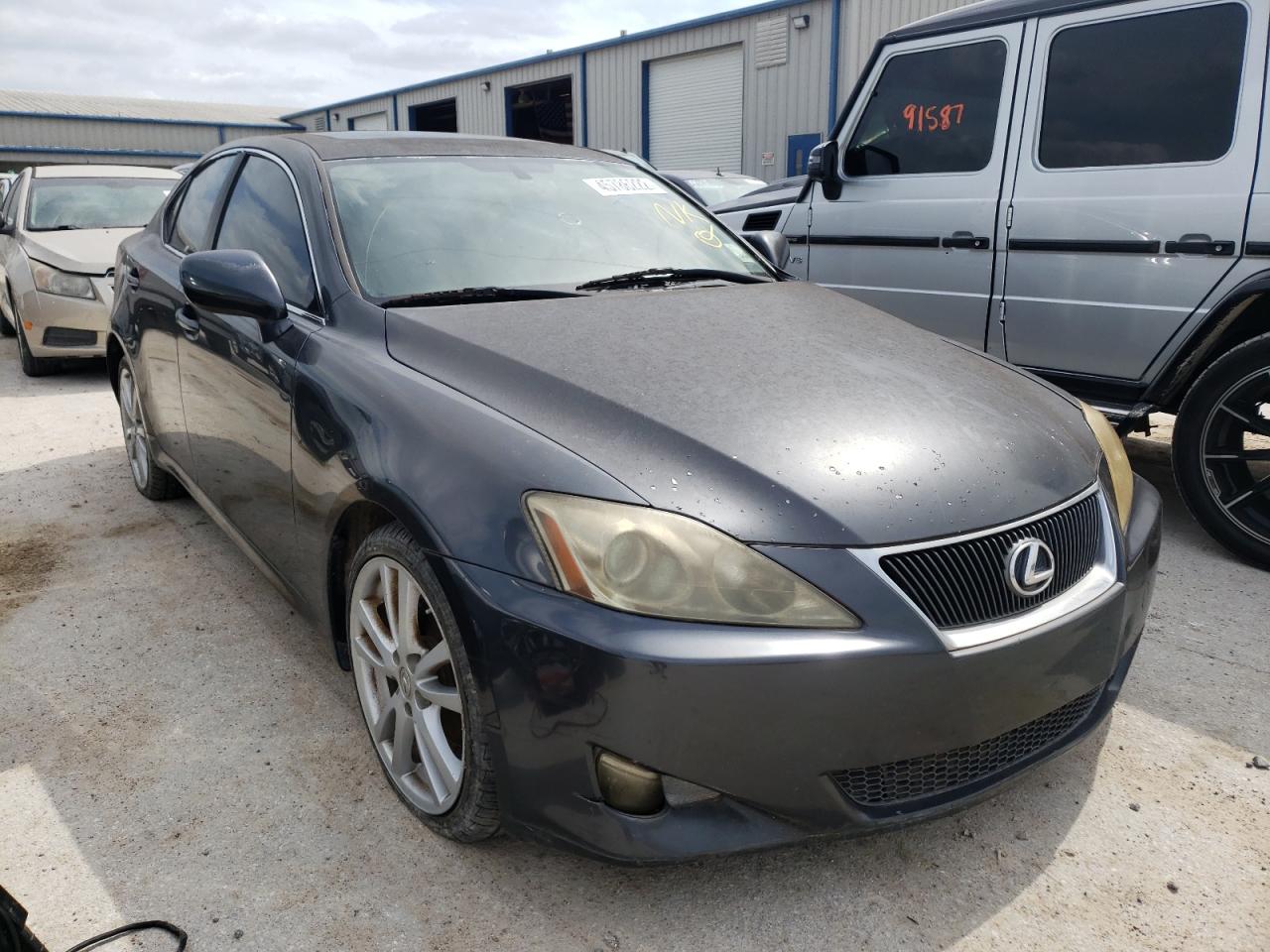 LEXUS IS 250 2006 with VIN JTHBK262865001706 - Photo from auction