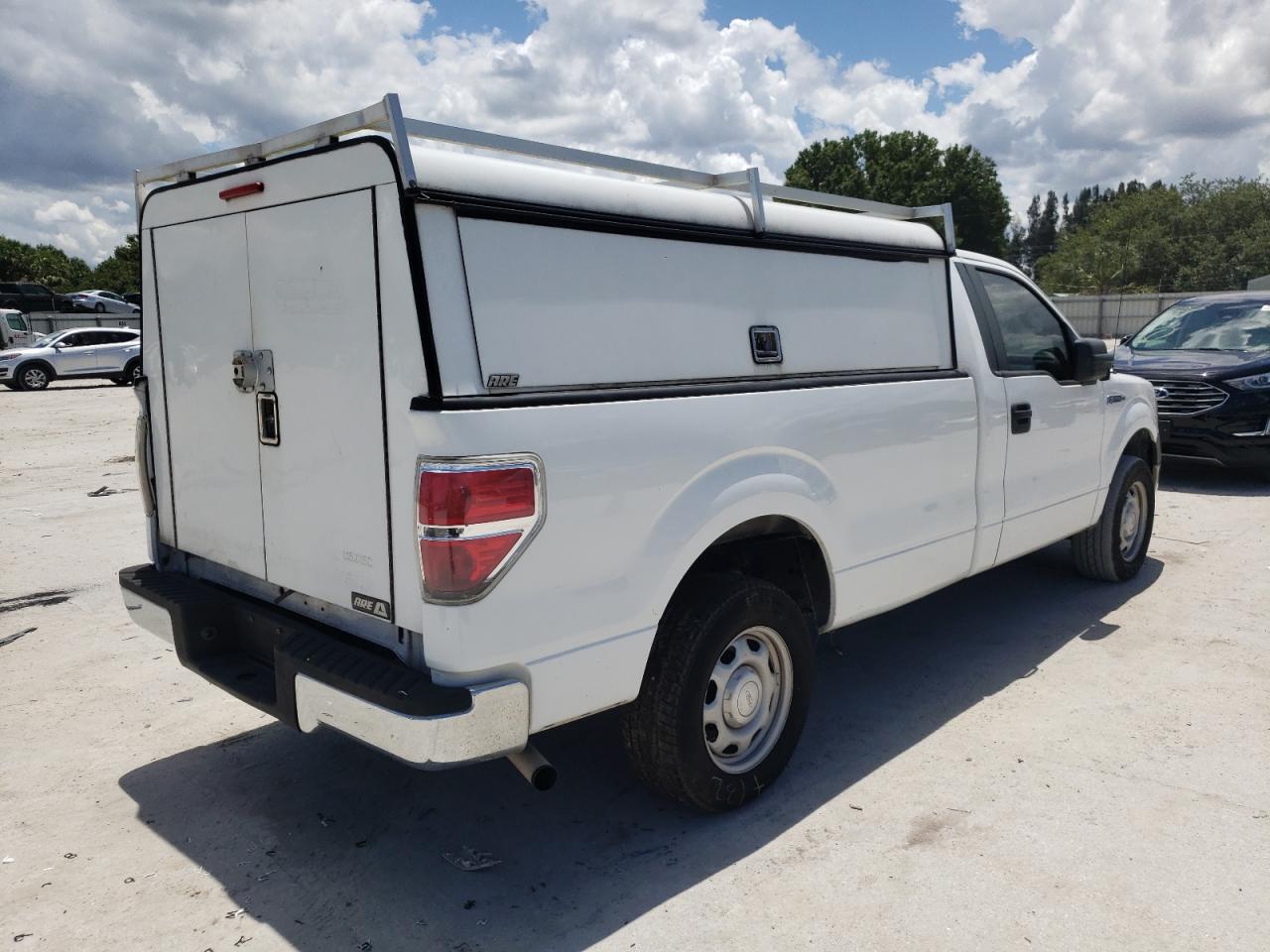 Photo 4 from auction – 2014 FORD F150 with VIN 1FTMF1CM5EKE02399