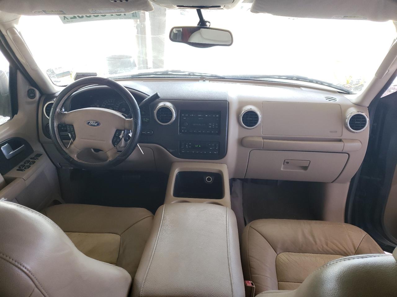 Photo 9 from auction – 2003 FORD EXPEDITION with VIN 1FMRU17WX3LC45690