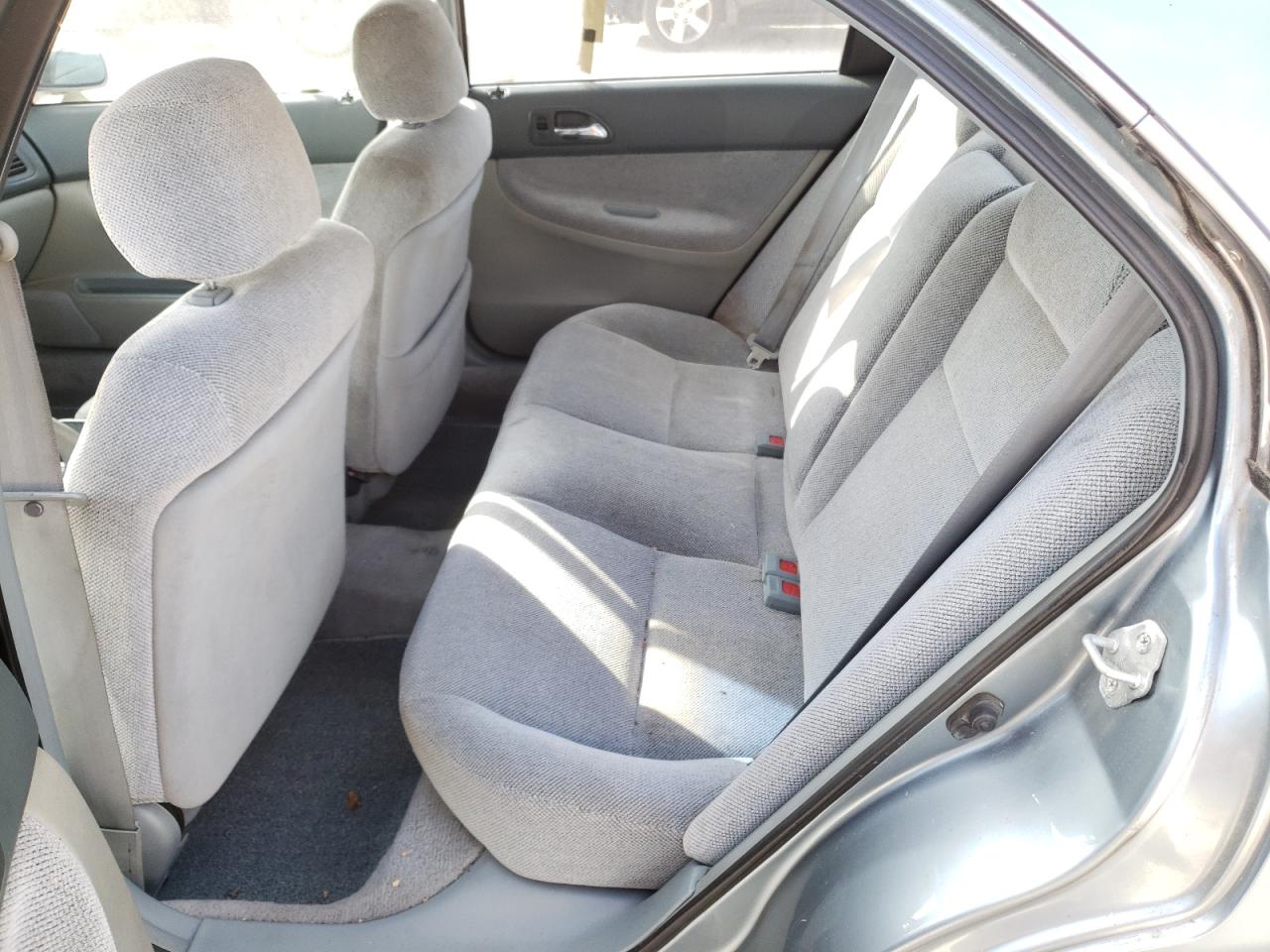 Photo 6 from auction – 1994 HONDA ACCORD EX with VIN JHMCD5655RC122204