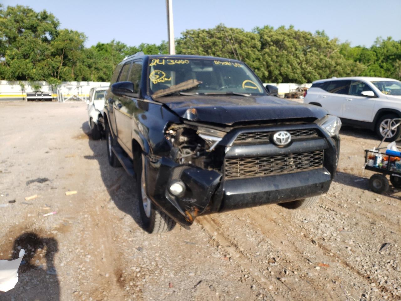 Photo 1 from auction – 2015 TOYOTA 4RUNNER SR with VIN JTEBU5JRXF5243460