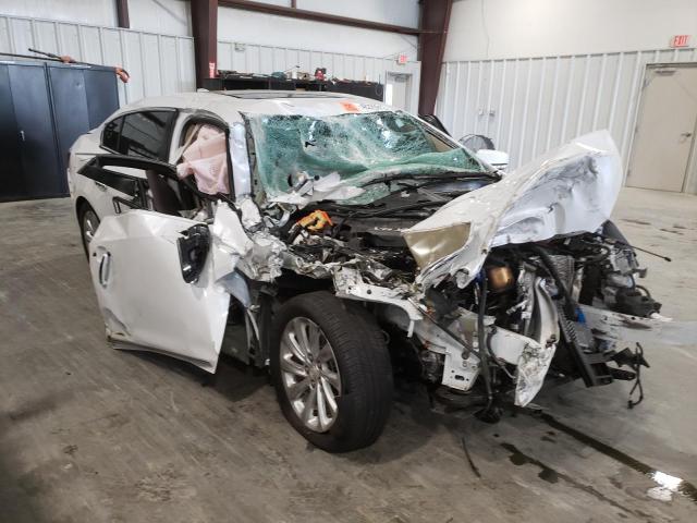 BUICK LACROSSE 2016 with VIN 1G4GB5G3XGF143482 - Photo from auction