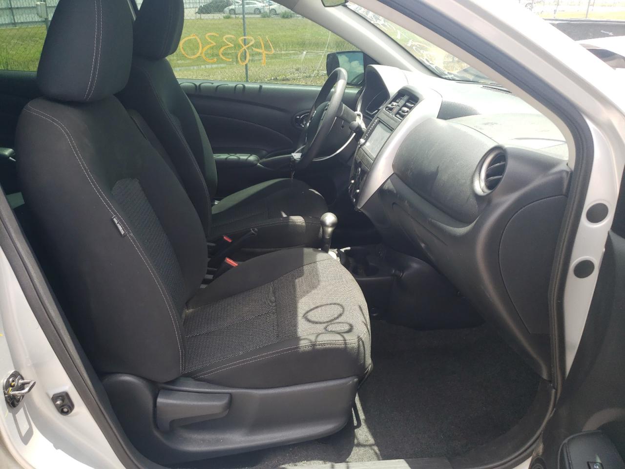 Photo 15 from auction – 2019 NISSAN VERSA S with VIN 3N1CN7AP7KL833368