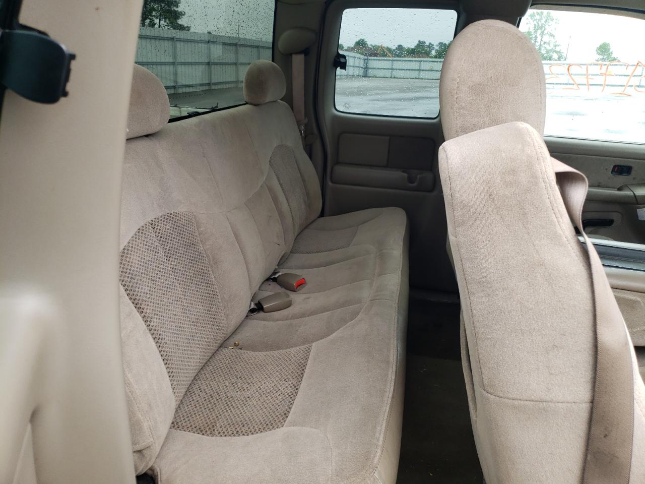 Photo 6 from auction – 2001 CHEVROLET SILVERADO with VIN 2GCEC19VX11248974