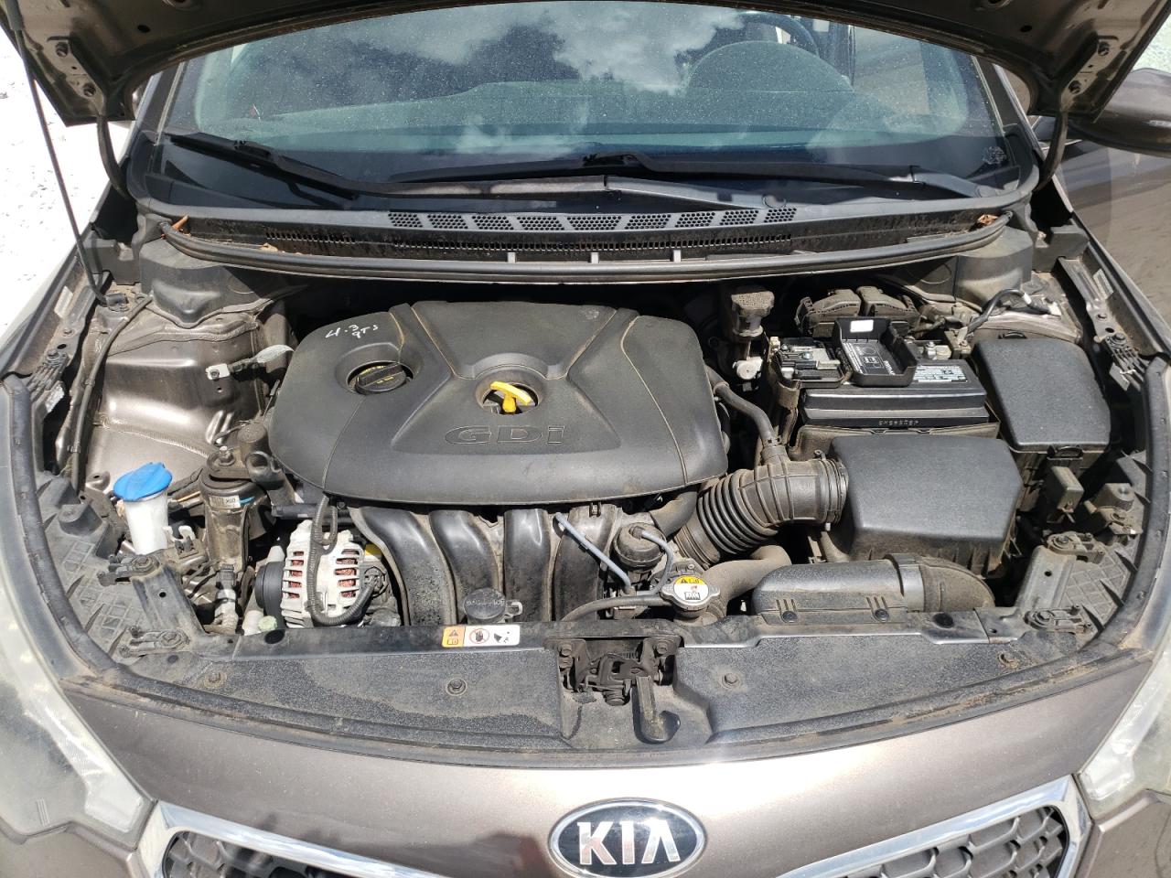 Photo 7 from auction – 2015 KIA FORTE EX with VIN KNAFX5A88F5293596