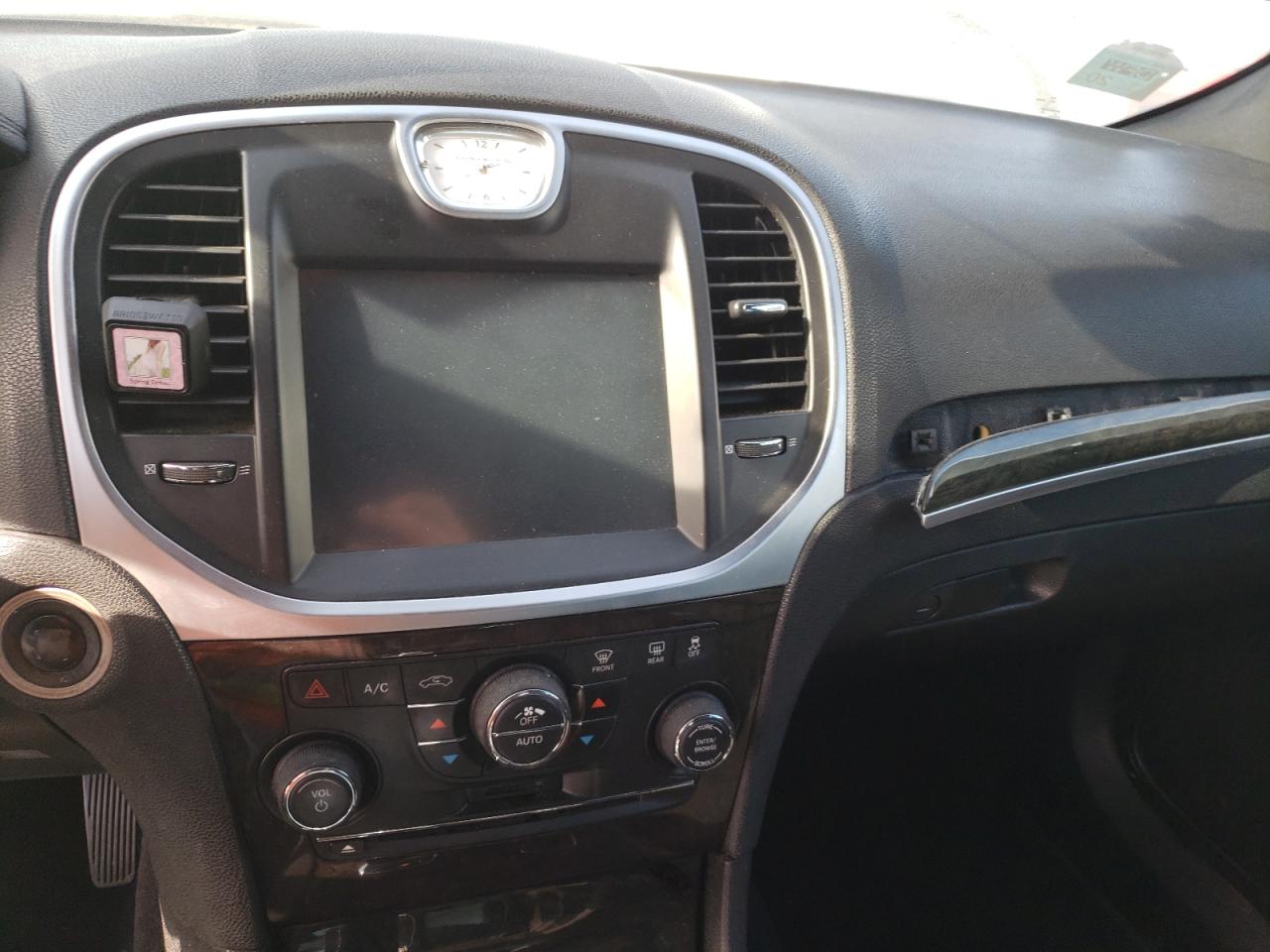 Photo 9 from auction – 2013 CHRYSLER 300C with VIN 2C3CCAKG7DH564500