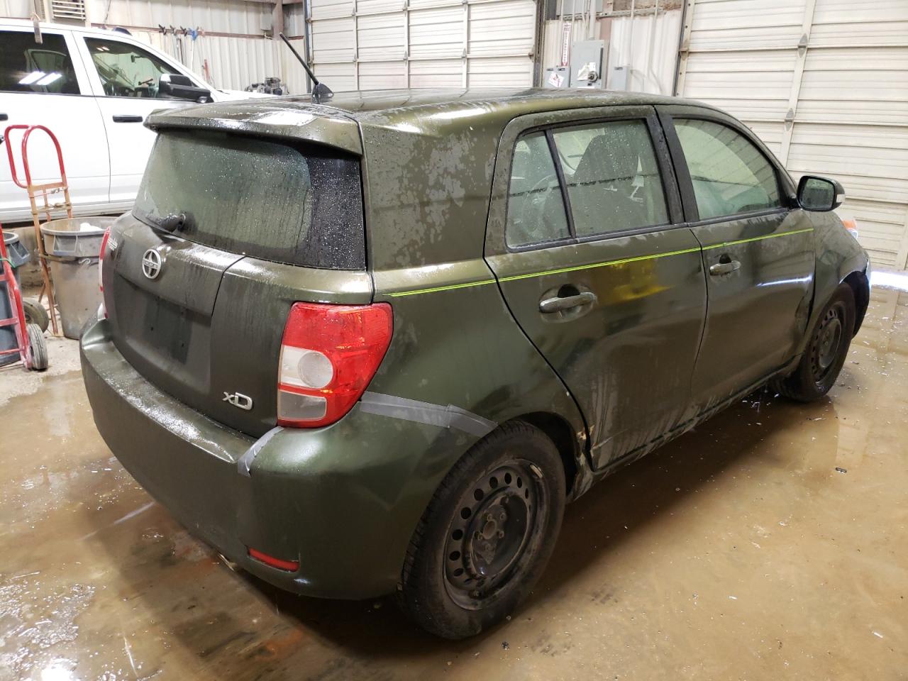 Photo 4 from auction – 2012 TOYOTA SCION XD with VIN JTKKU4B47C1022976