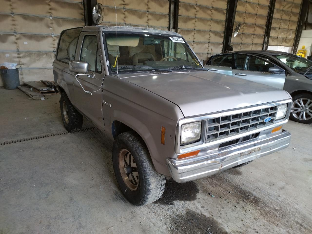 FORD BRONCO II 1986 with VIN 1FMCU14T9GUB73669 - Photo from auction