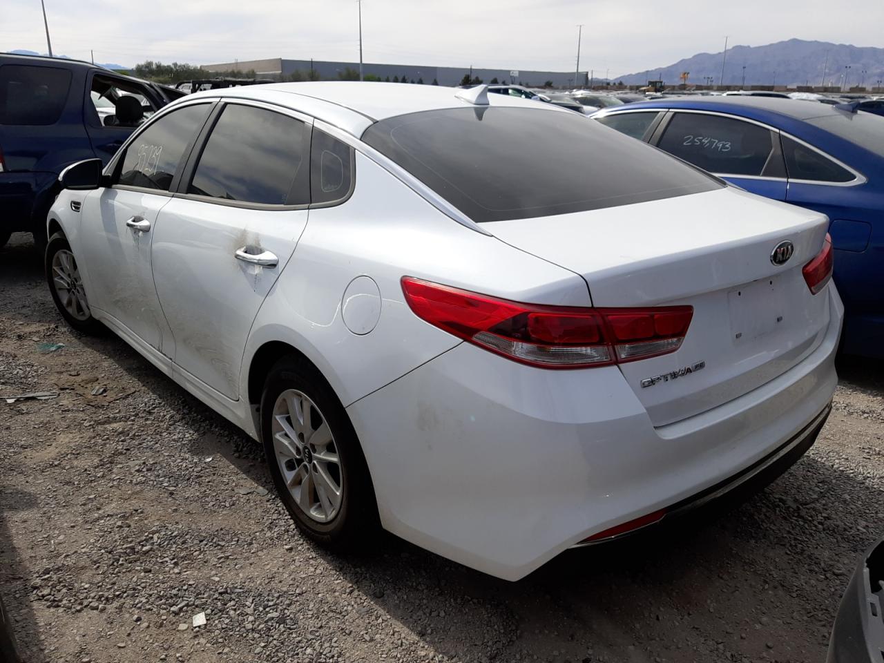 Photo 3 from auction – 2016 KIA OPTIMA LX with VIN 5XXGT4L35GG047049