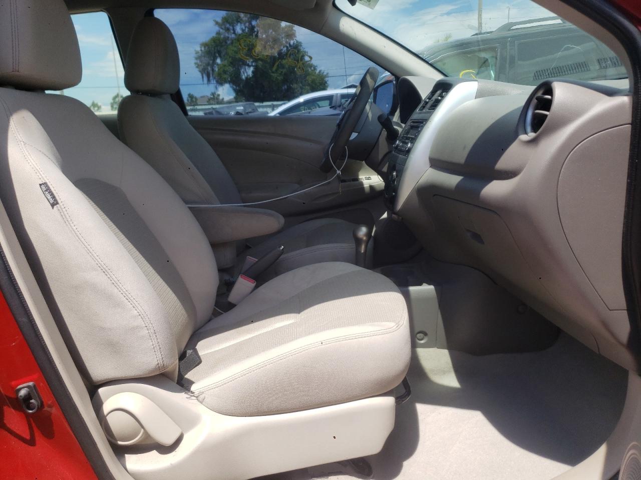 Photo 5 from auction – 2015 NISSAN VERSA S with VIN 3N1CN7AP6FL958139