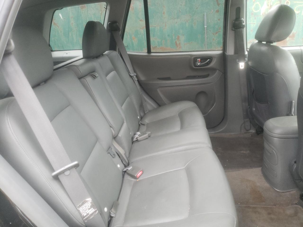 Photo 6 from auction – 2003 HYUNDAI SANTA FE G with VIN KM8SC13E63U513095