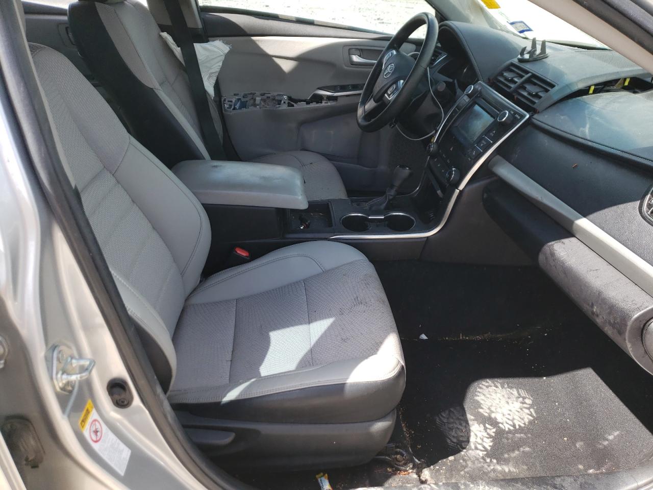 Photo 5 from auction – 2016 TOYOTA CAMRY LE with VIN 4T1BF1FK2GU551180