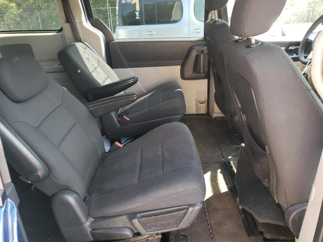 Photo 6 from auction – 2010 DODGE GRAND CARA with VIN 2D4RN4DE2AR232759