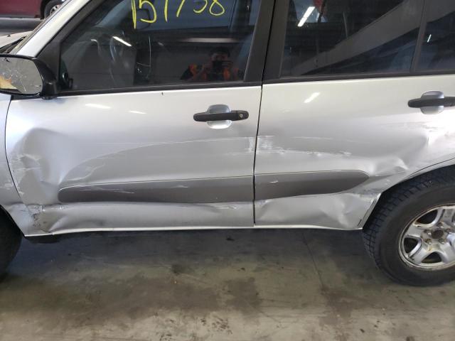 Photo 9 from auction – 2005 TOYOTA RAV4 with VIN JTEGD20V250068488