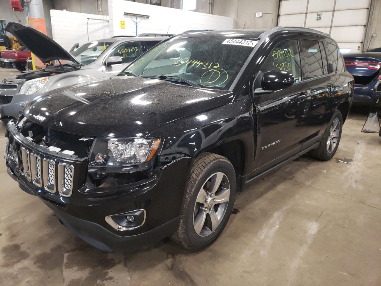 Photo 2 from auction – 2017 JEEP COMPASS LA with VIN 1C4NJDEB5HD153546