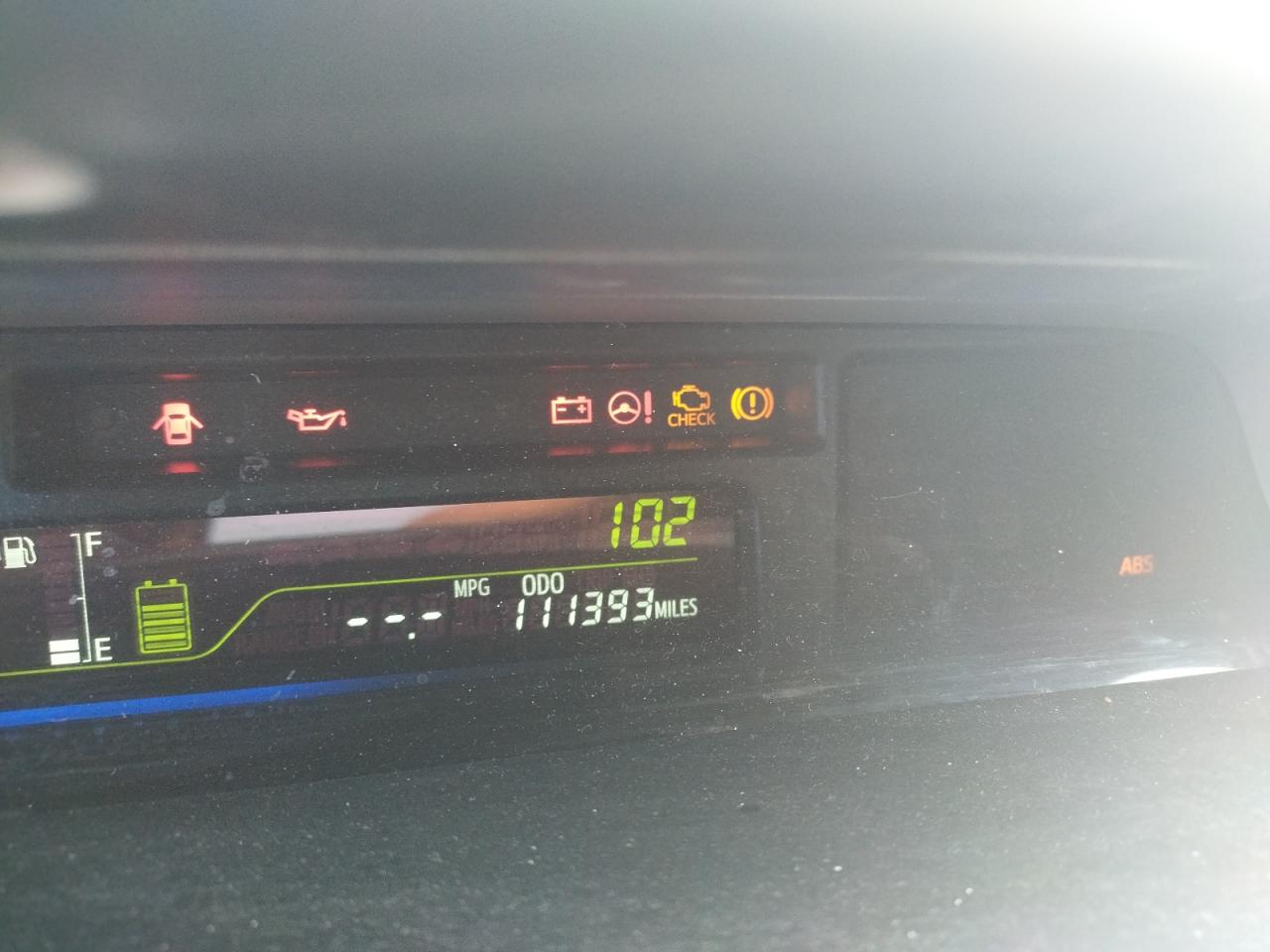 Photo 8 from auction – 2013 TOYOTA PRIUS V with VIN JTDZN3EU3D3271905