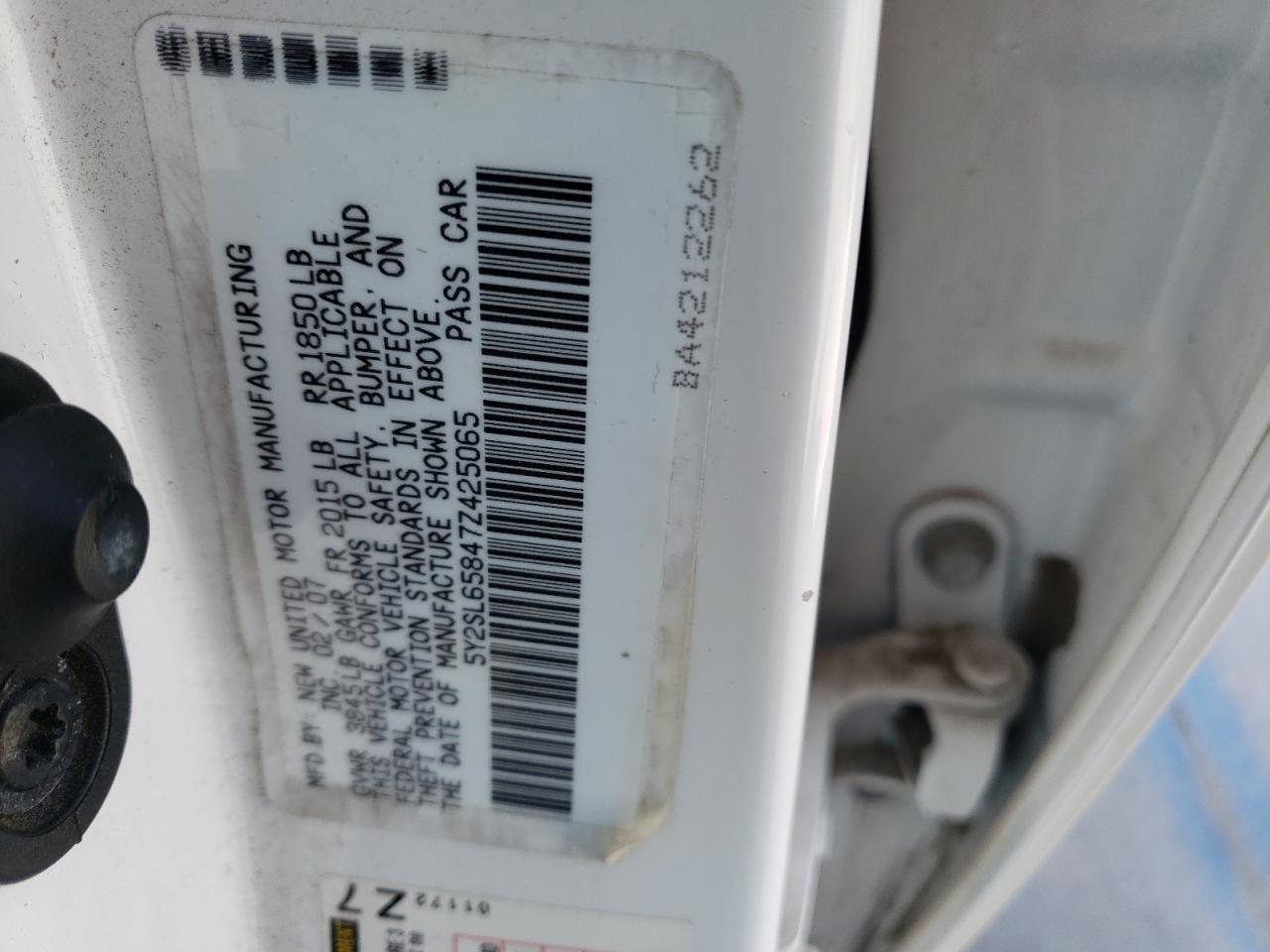 Photo 10 from auction – 2010 PONTIAC VIBE with VIN 5Y2SL65847Z425065