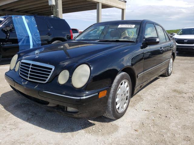 Photo 2 from auction – 2000 MERCEDES-BENZ E 320 with VIN WDBJF65JXYB146931