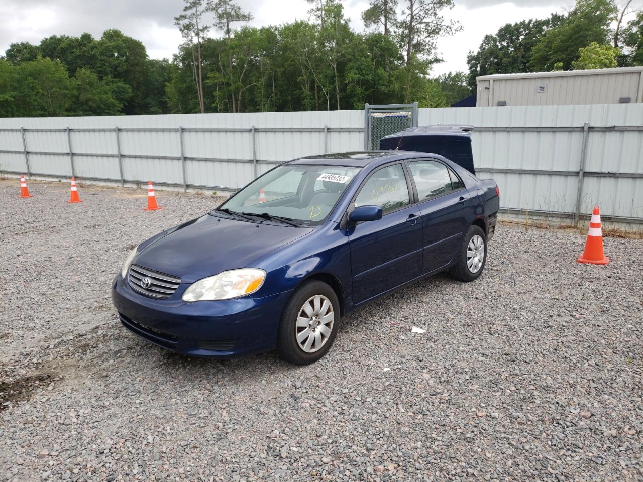 Photo 2 from auction – 2004 TOYOTA COROLLA CE with VIN JTDBR32E542048189
