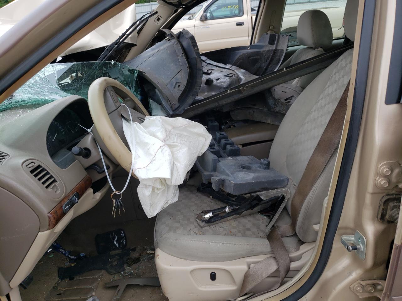Photo 5 from auction – 2005 CHEVROLET MALIBU LS with VIN 1G1ZT52825F315619