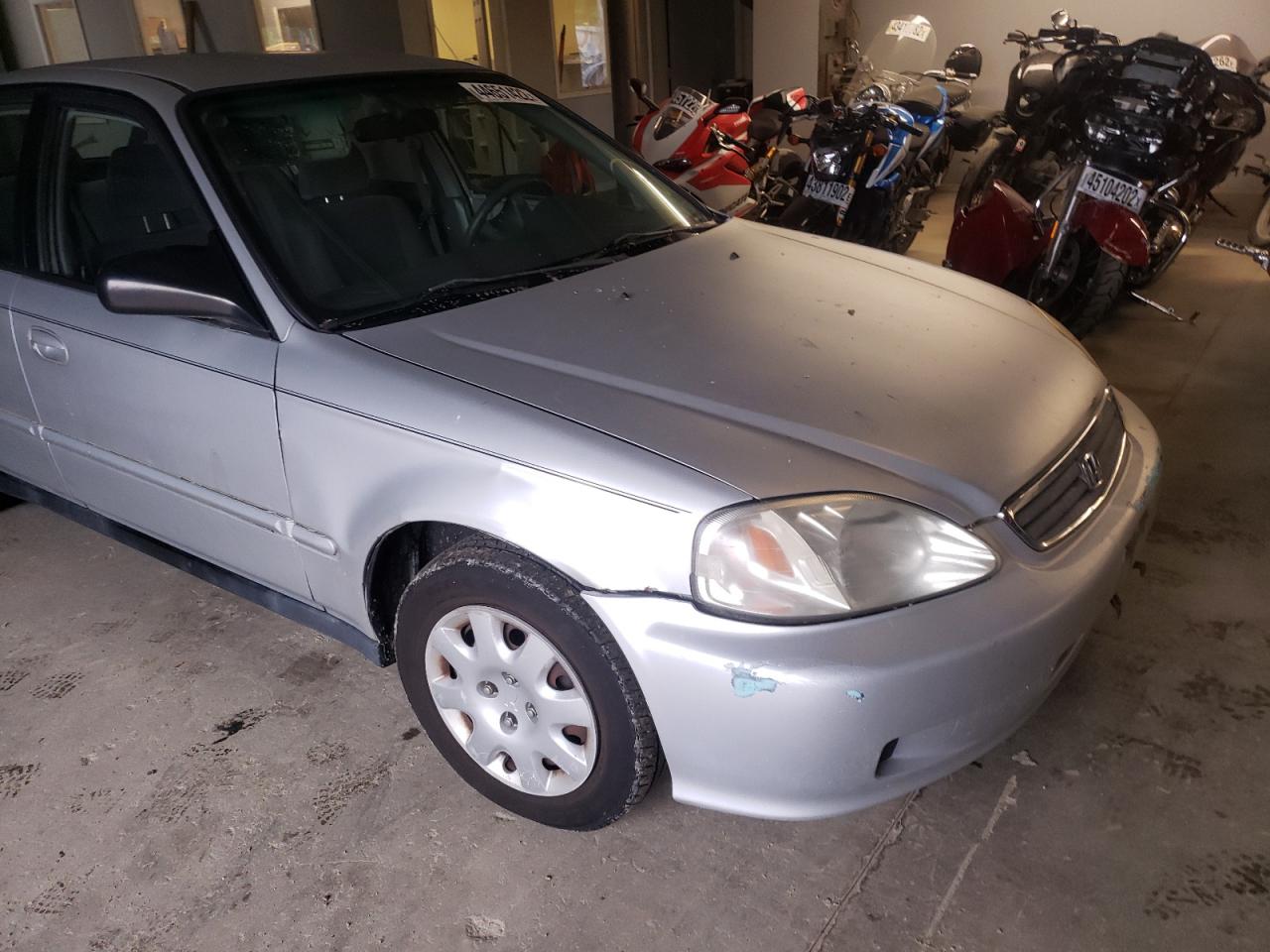 Photo 9 from auction – 2000 HONDA CIVIC BASE with VIN 2HGEJ6612YH524359