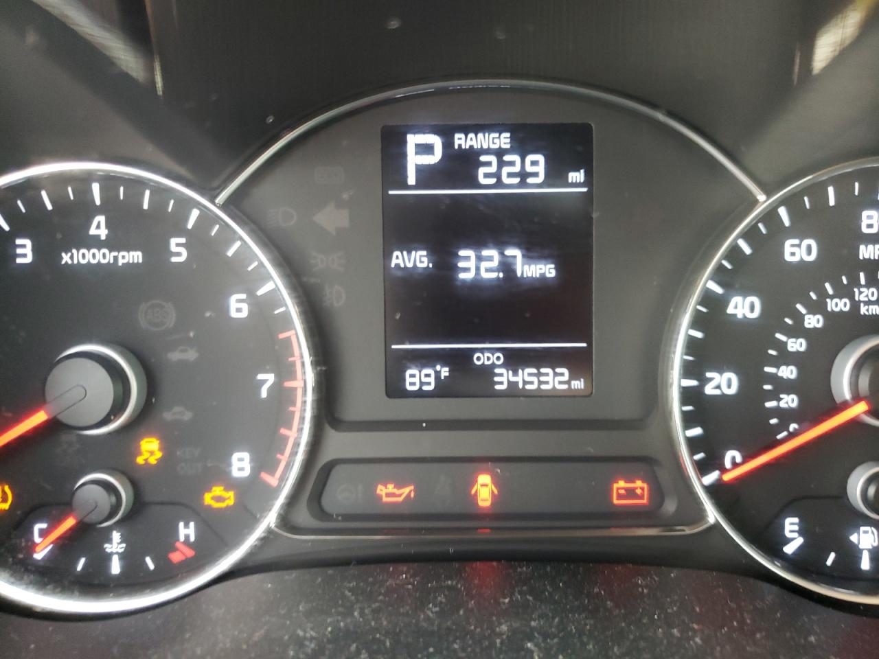 Photo 8 from auction – 2017 KIA FORTE LX with VIN 3KPFK4A73HE079979