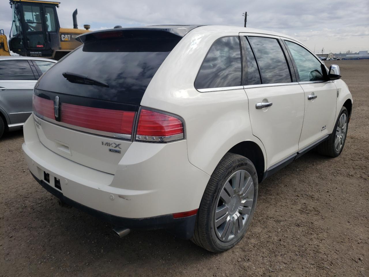 Photo 4 from auction – 2008 LINCOLN MKX with VIN 2LMDU88C78BJ37160