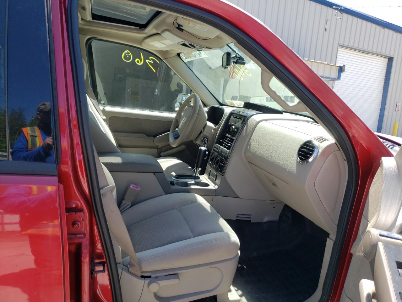 Photo 5 from auction – 2007 FORD EXPLORER S with VIN 1FMEU51K27UA23351