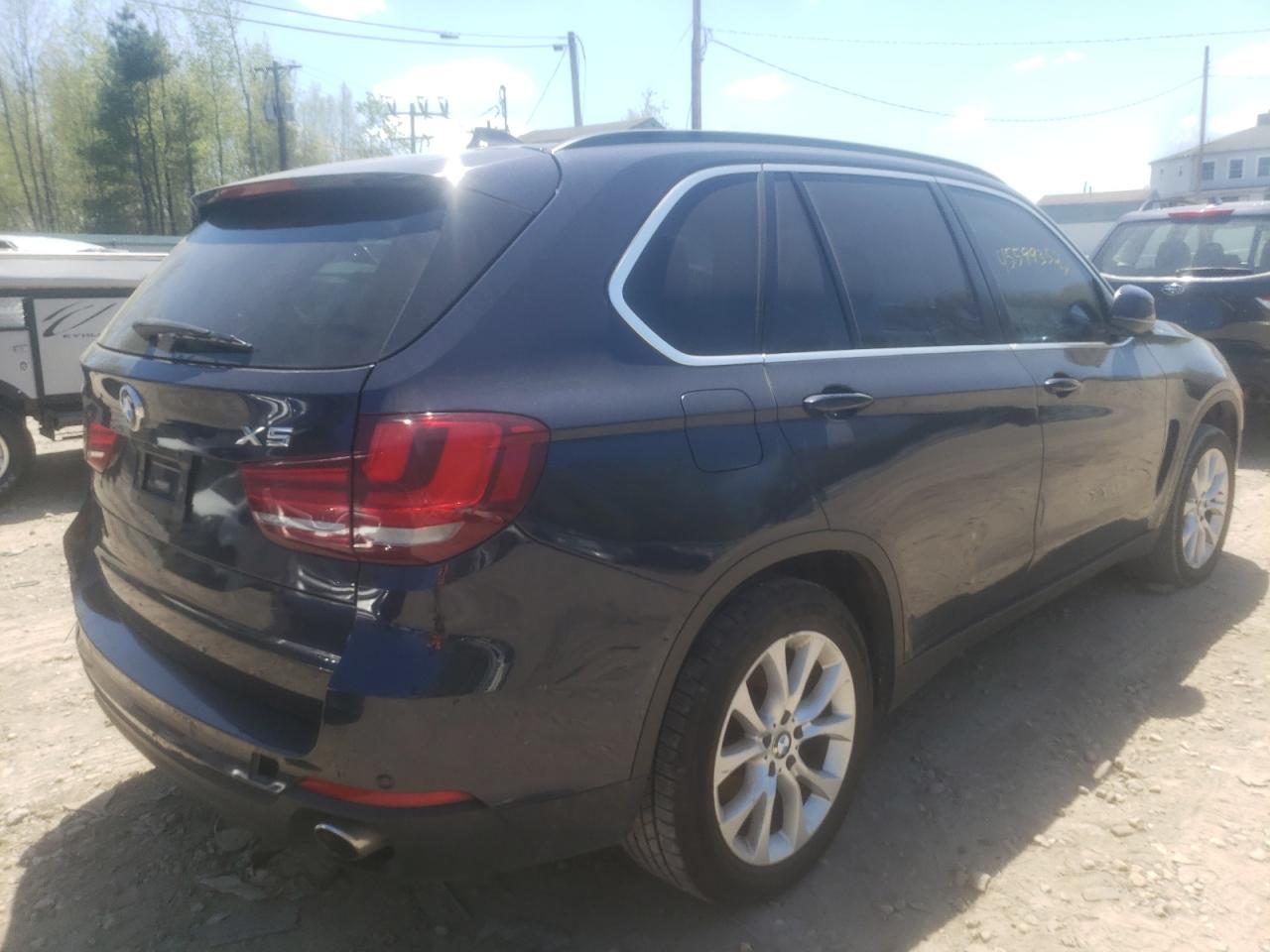 Photo 4 from auction – 2016 BMW X5 XDRIVE3 with VIN 5UXKR0C5XG0S86972