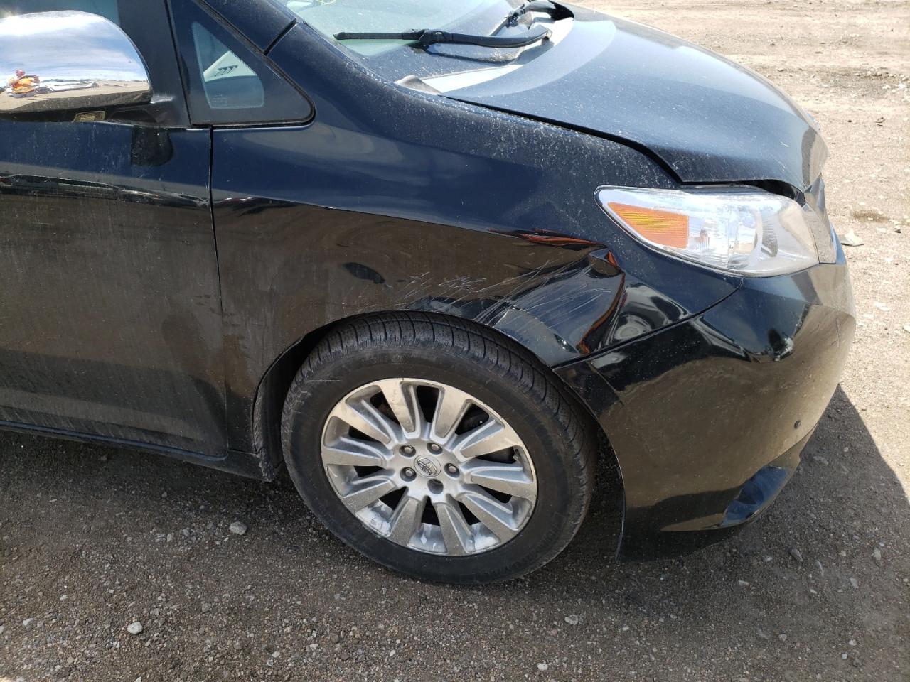 Photo 9 from auction – 2011 TOYOTA SIENNA XLE with VIN 5TDYK3DC6BS078575