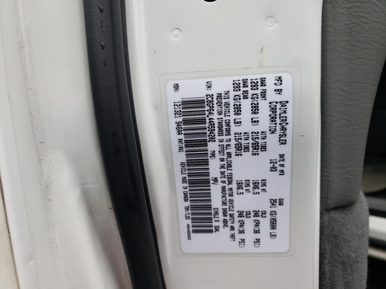 Photo 10 from auction – 2004 CHRYSLER TOWN AND C with VIN 2C8GP64L44R594202
