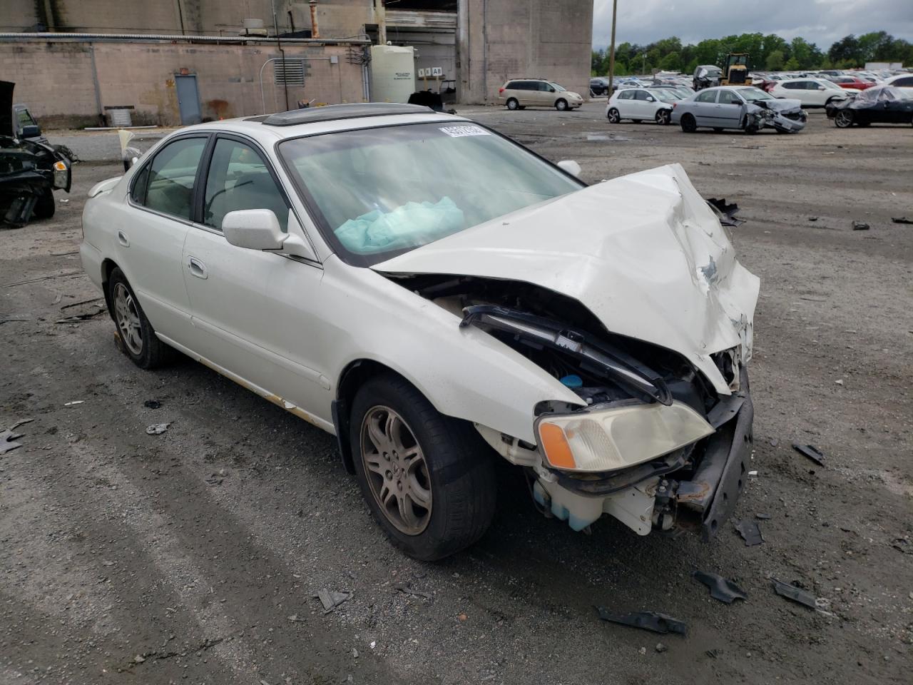 ACURA 3.2TL 2000 with VIN 19UUA5669YA049955 - Photo from auction