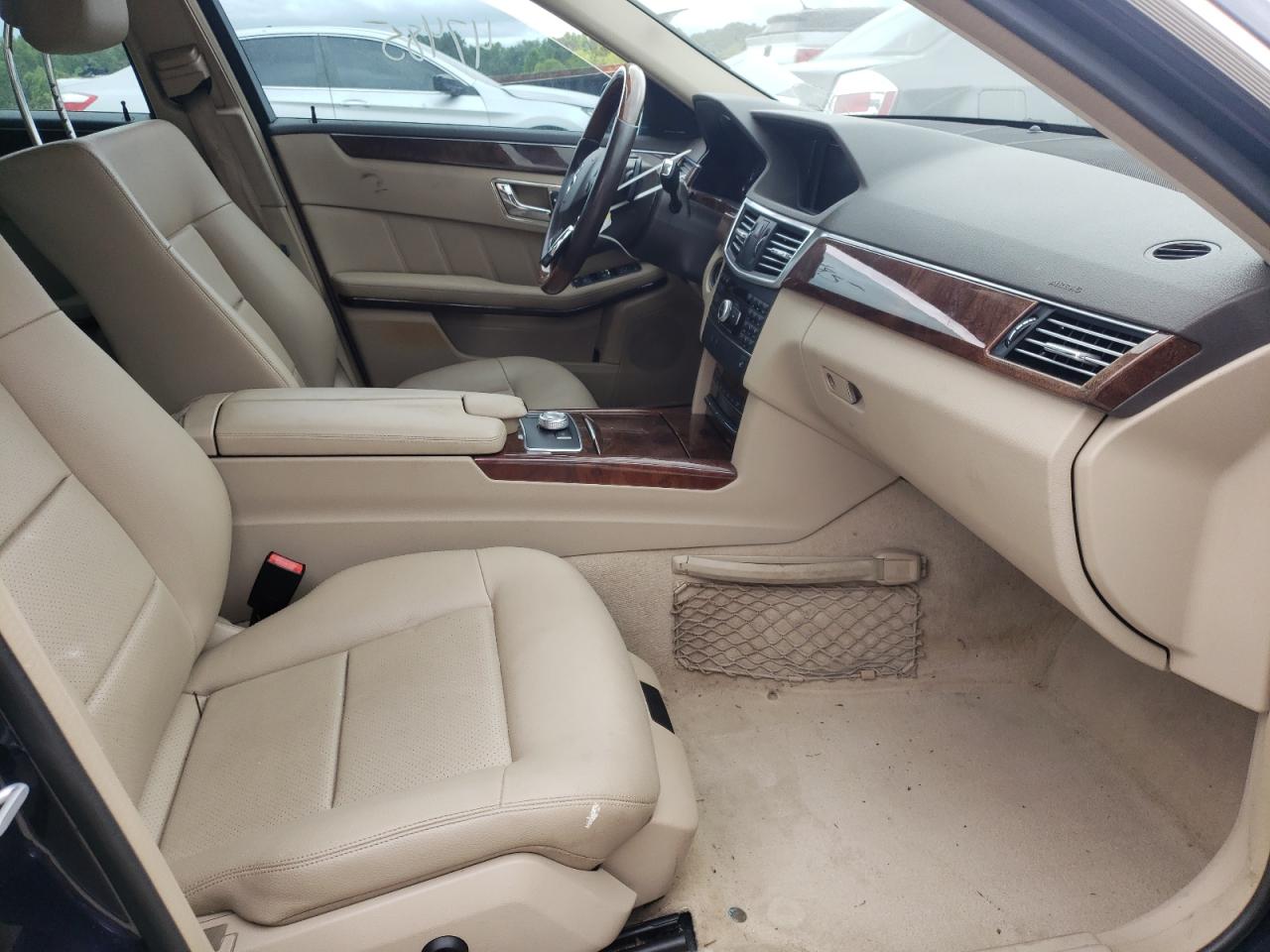 Photo 5 from auction – 2011 MERCEDES-BENZ E 350 4MAT with VIN WDDHF8HB9BA428593