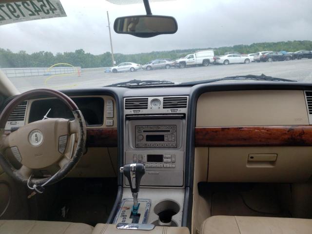 Photo 9 from auction – 2005 LINCOLN NAVIGATOR with VIN 5LMFU27545LJ08213