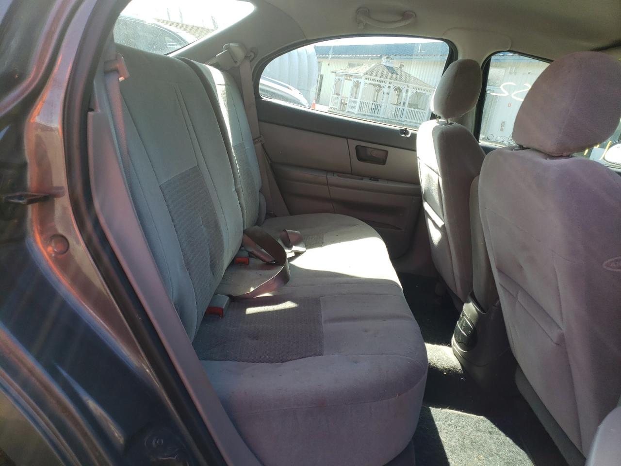 Photo 6 from auction – 2004 FORD TAURUS SE with VIN 1FAHP58U44A170323