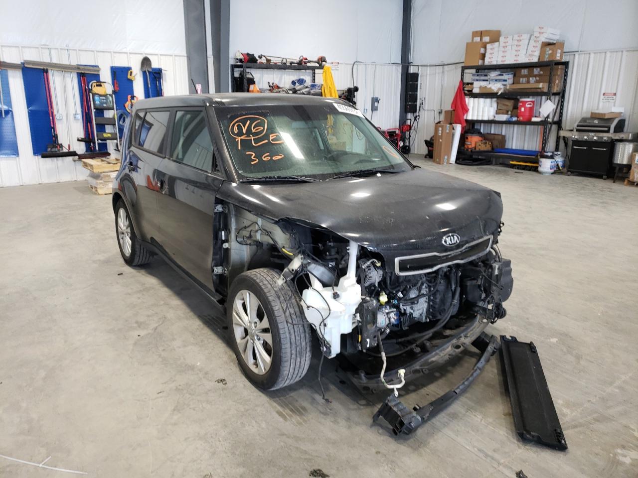 KIA SOUL + 2016 con VIN KNDJP3A50G7819801 - Foto de la subasta