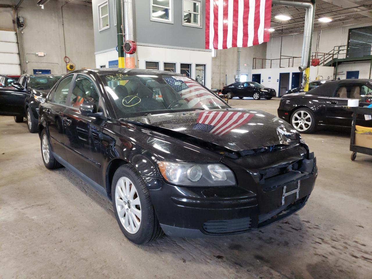 Photo 1 from auction – 2005 VOLVO S40 2.4I with VIN YV1MS382852072492