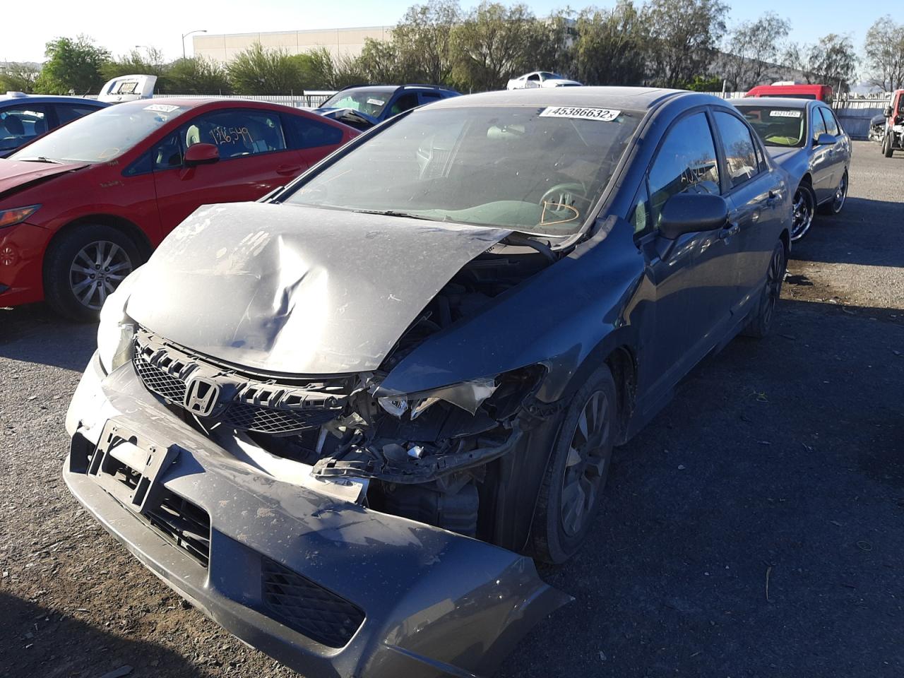Фото 2 с аукциона – 2011 HONDA CIVIC EX с VIN 19XFA1F84BE015590