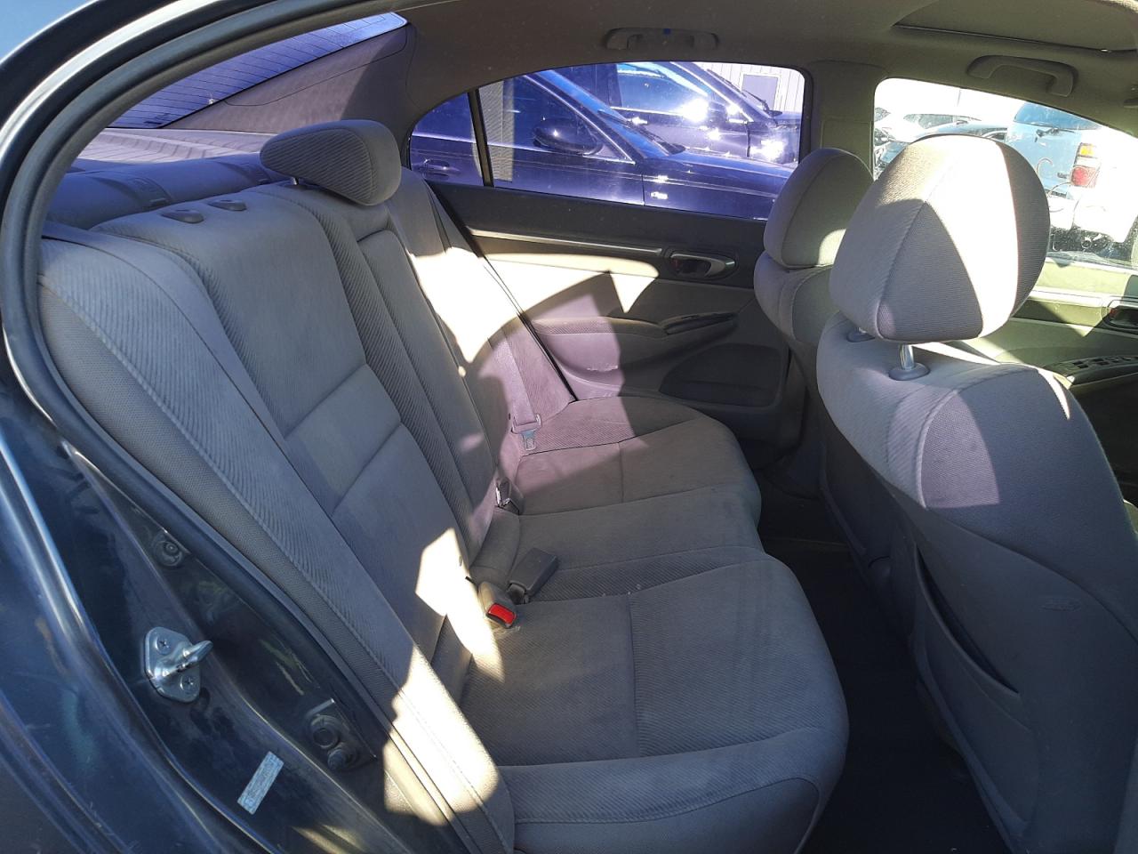 Фото 6 с аукциона – 2011 HONDA CIVIC EX с VIN 19XFA1F84BE015590