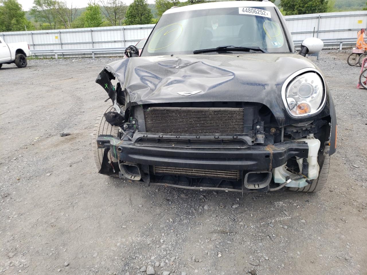 Photo 9 from auction – 2011 MINI COOPER S C with VIN WMWZC5C54BWH99770